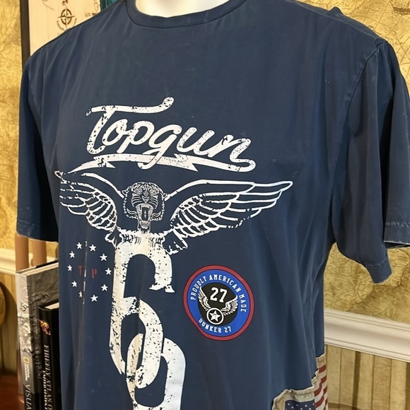 Top Gun Distressed Tee. 2X - Picture 2 of 8